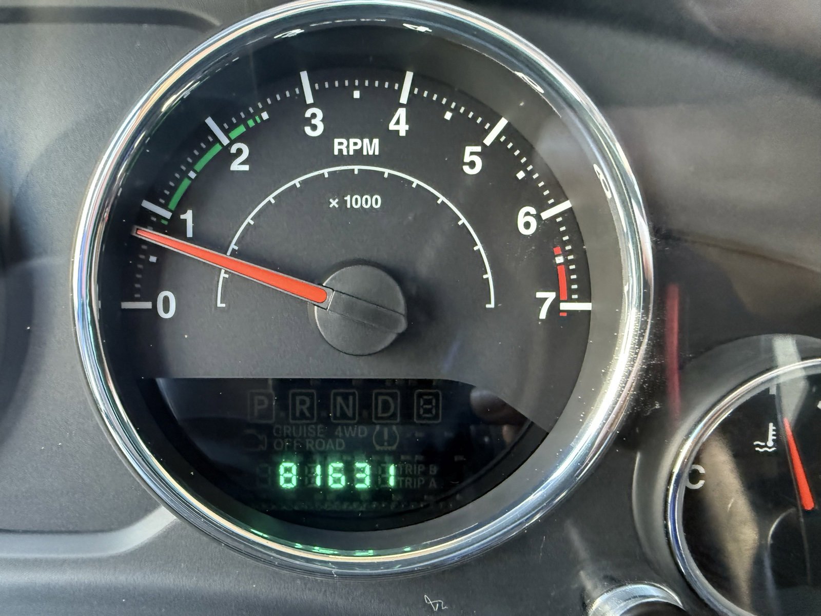 Used 2012 Jeep Wrangler Unlimited Rubicon w/ Connectivity Group image 19