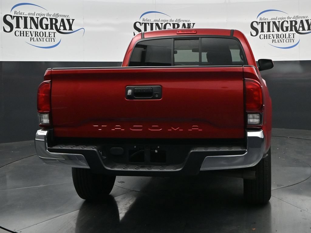 Used 2022 Toyota Tacoma SR5 RWD image 6