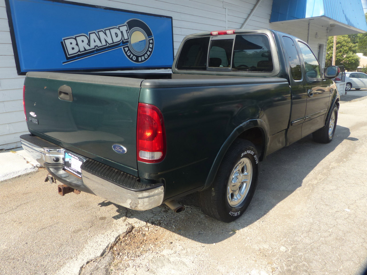 Used 2001 Ford F150 Lariat image 26
