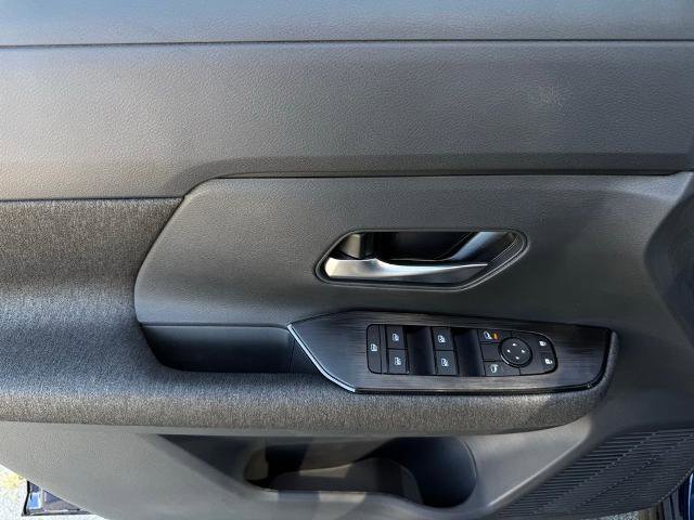 New 2026 Nissan Kicks SV image 17