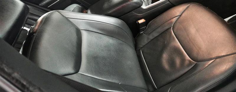 Used 2015 Chrysler 300 Limited image 9