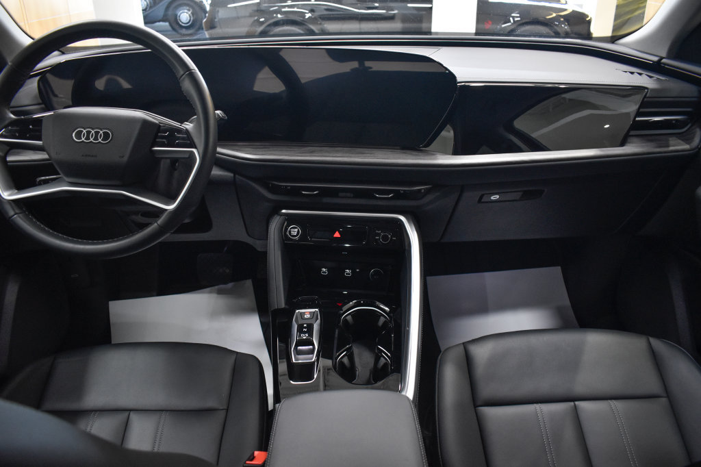 Used 2025 Audi Q5 Premium AWD/4WD image 21