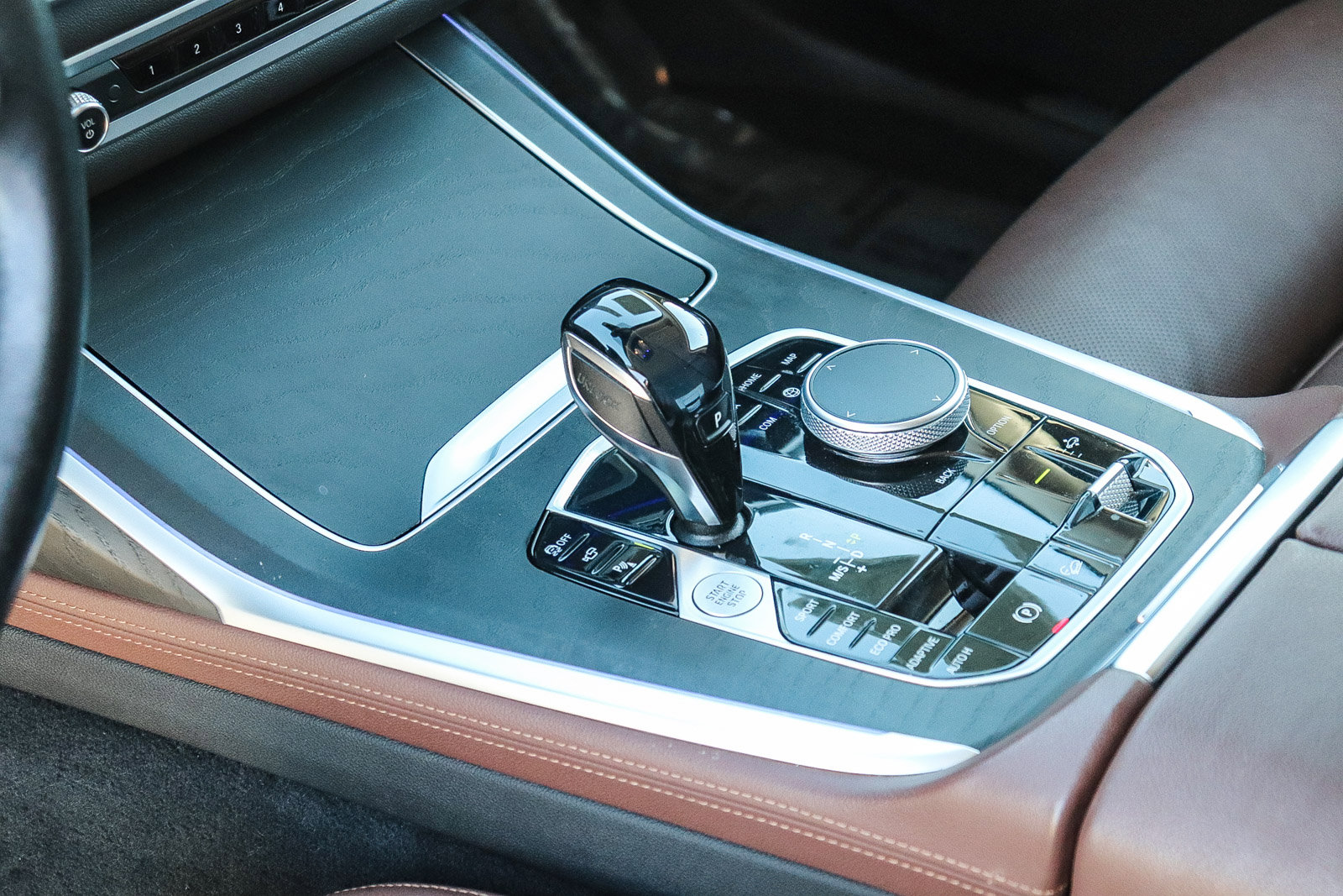 Used 2021 BMW X7 xDrive40i w/ Premium Package image 21