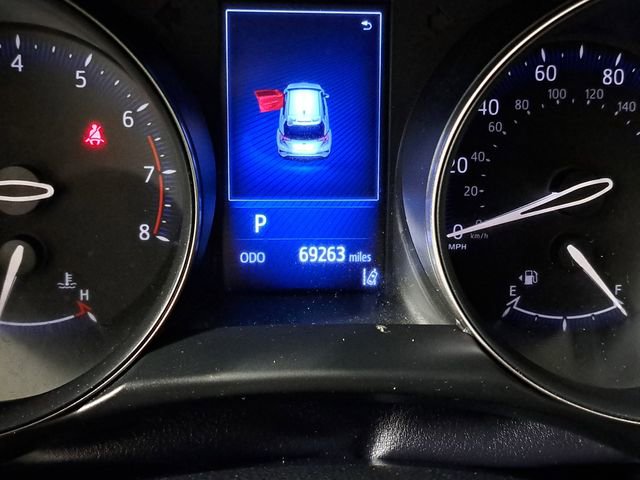 Used 2018 Toyota C-HR XLE image 2