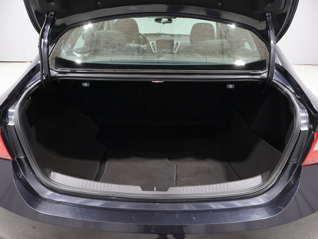 Used 2023 Chevrolet Malibu LT image 22