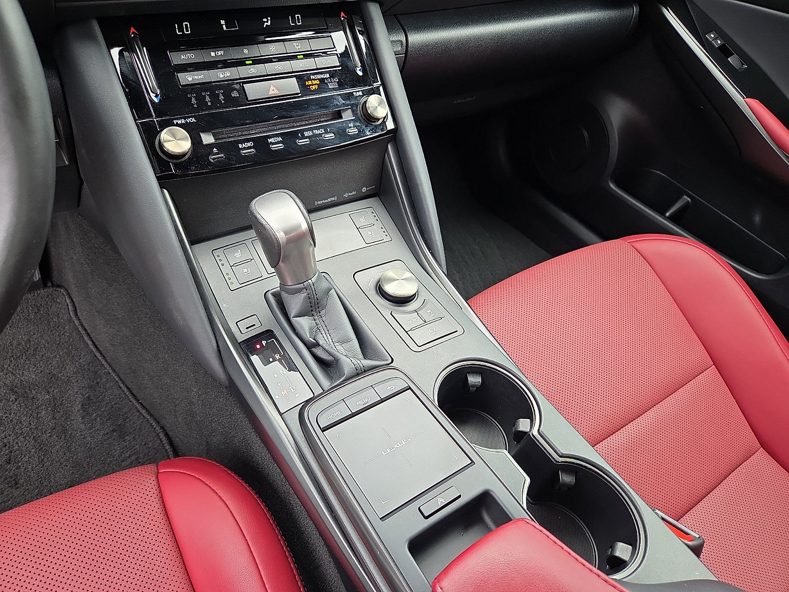 Used 2024 Lexus IS 300 w/ Comfort Package RWD image 25