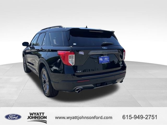 Certified 2023 Ford Explorer XLT w/ Equipment Group 202A AWD/4WD image 5