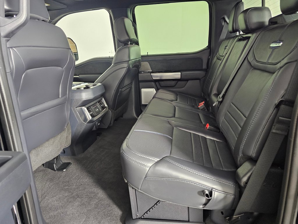 Certified 2025 Ford F450 Platinum w/ FX4 Off-Road Package AWD/4WD image 19