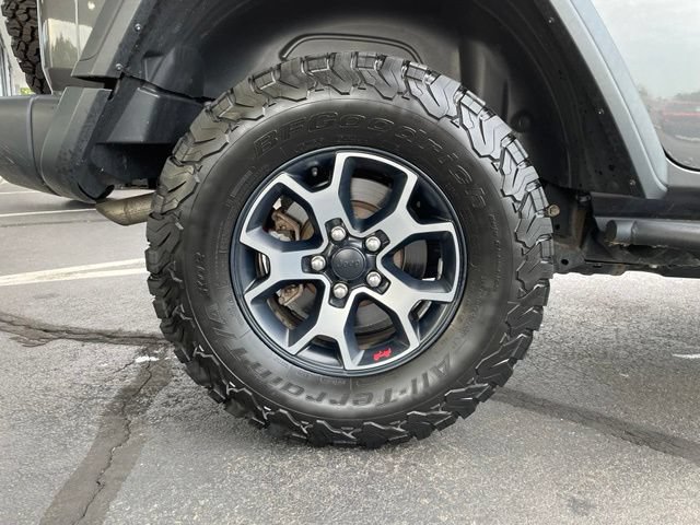 Used 2018 Jeep Wrangler Unlimited Rubicon AWD/4WD image 35