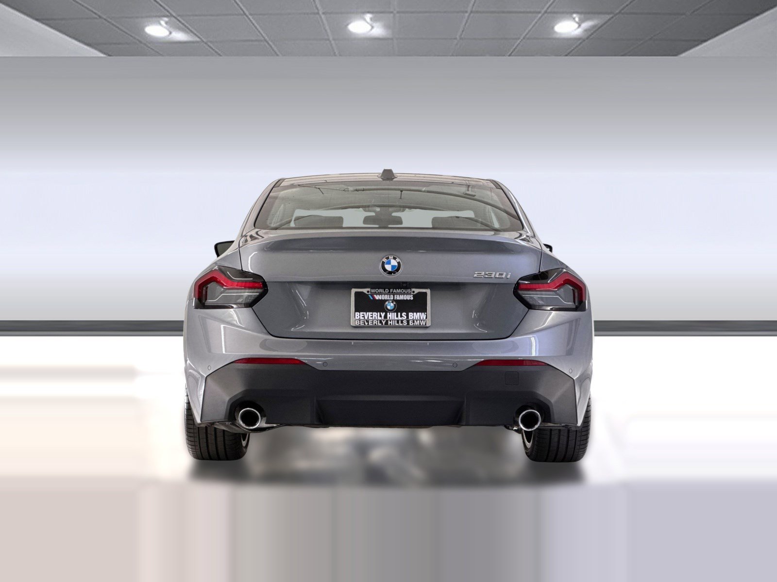 Used 2025 BMW 230i Coupe w/ Premium Package image 10