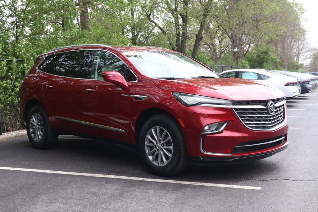 Used 2024 Buick Enclave Essence FWD image 11