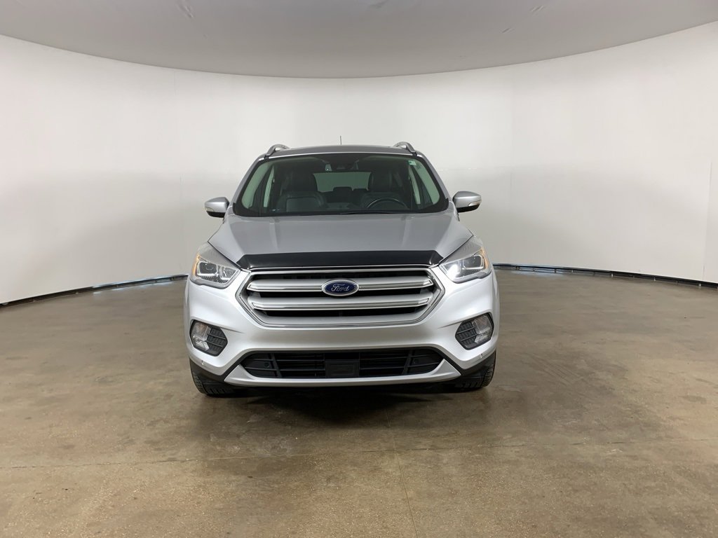 Used 2019 Ford Escape Titanium image 3