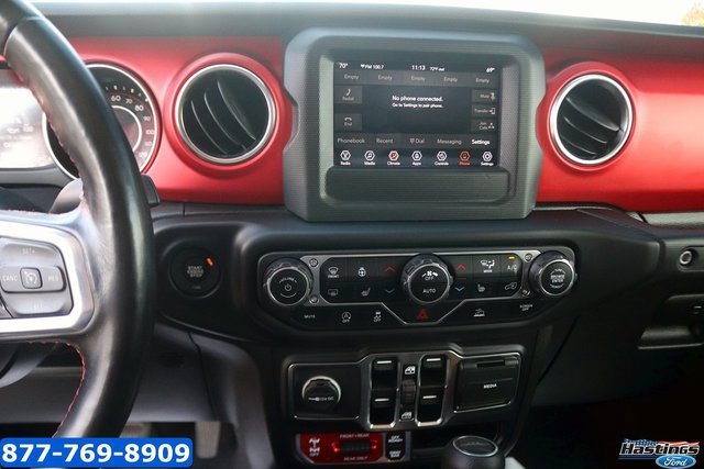 Used 2021 Jeep Gladiator Rubicon w/ Cold Weather Group image 18