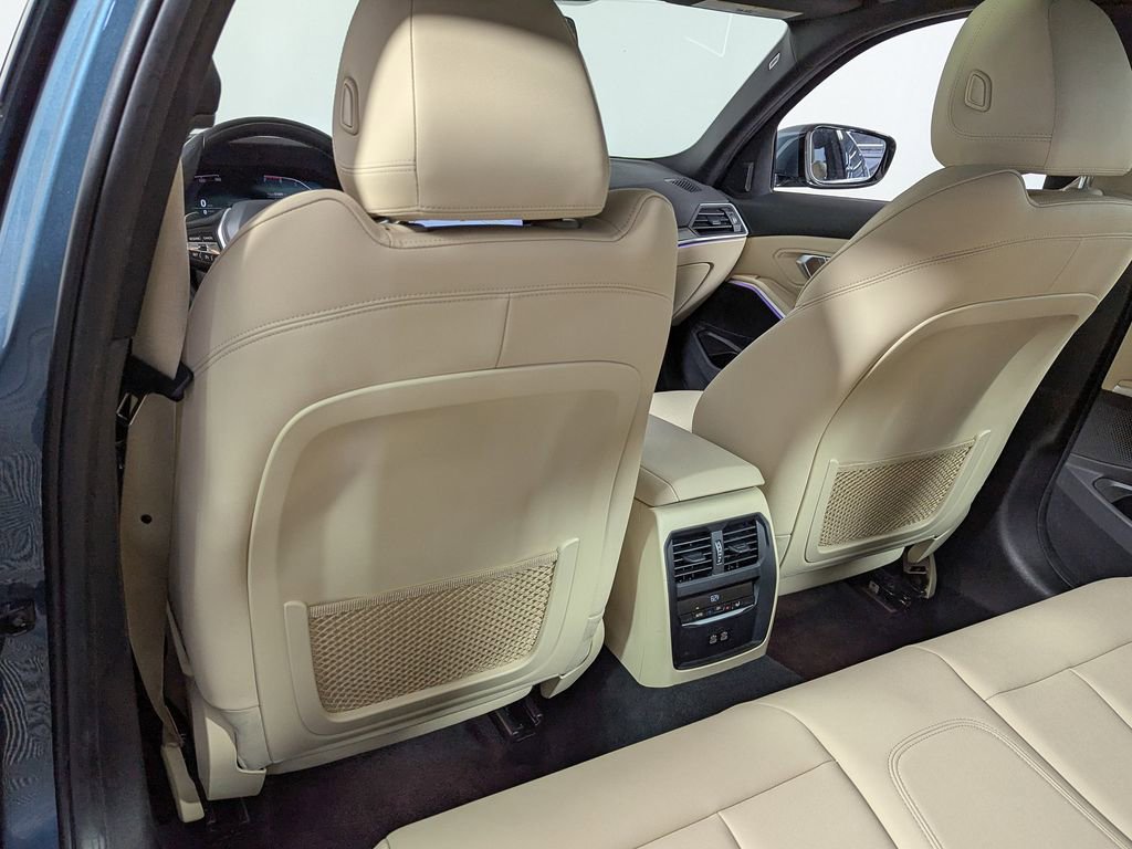 Used 2021 BMW 330i xDrive Sedan w/ Convenience Package image 41