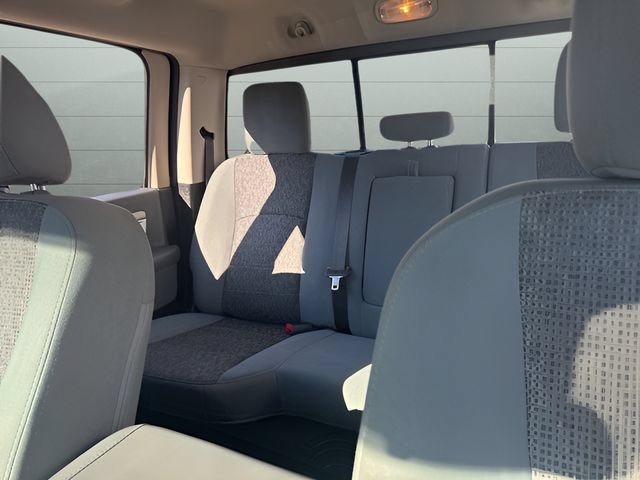 Used 2018 RAM 3500 SLT w/ Snow Chief Group AWD/4WD image 13