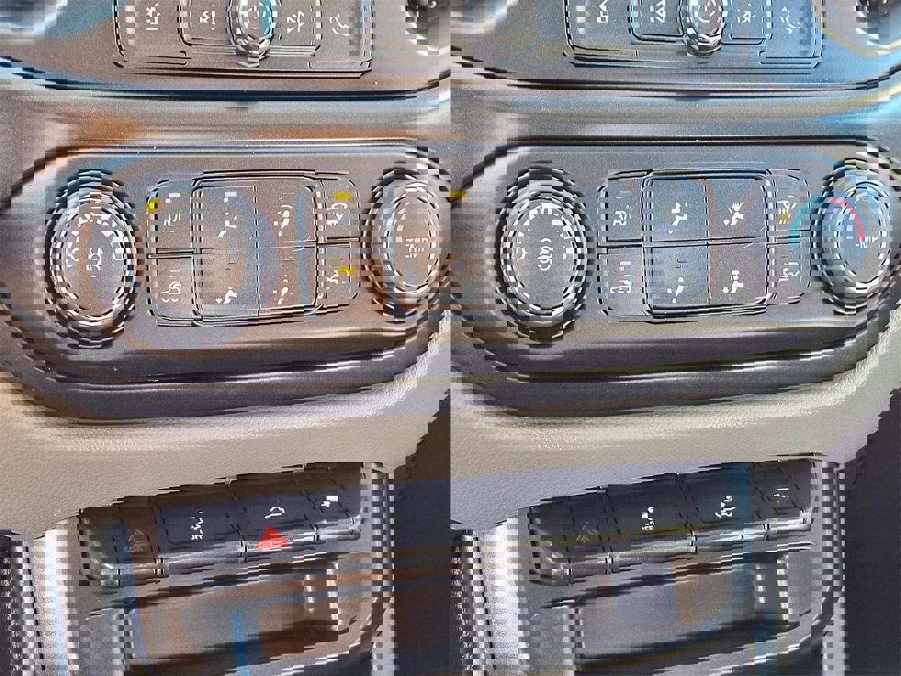 Used 2022 Chevrolet Colorado W/T w/ WT Convenience Package image 21