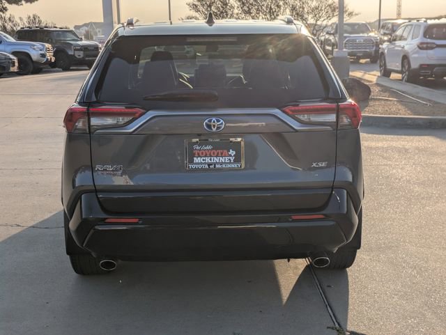 Used 2021 Toyota RAV4 XSE w/ Weather Package image 7