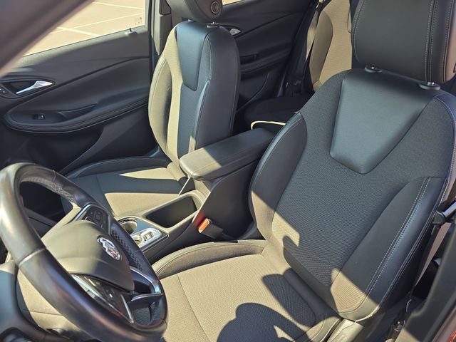 Used 2020 Buick Encore GX Preferred w/ Cold Weather Comfort Package FWD image 14