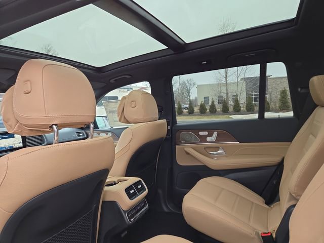 New 2026 Mercedes-Benz GLS 450 4MATIC image 30