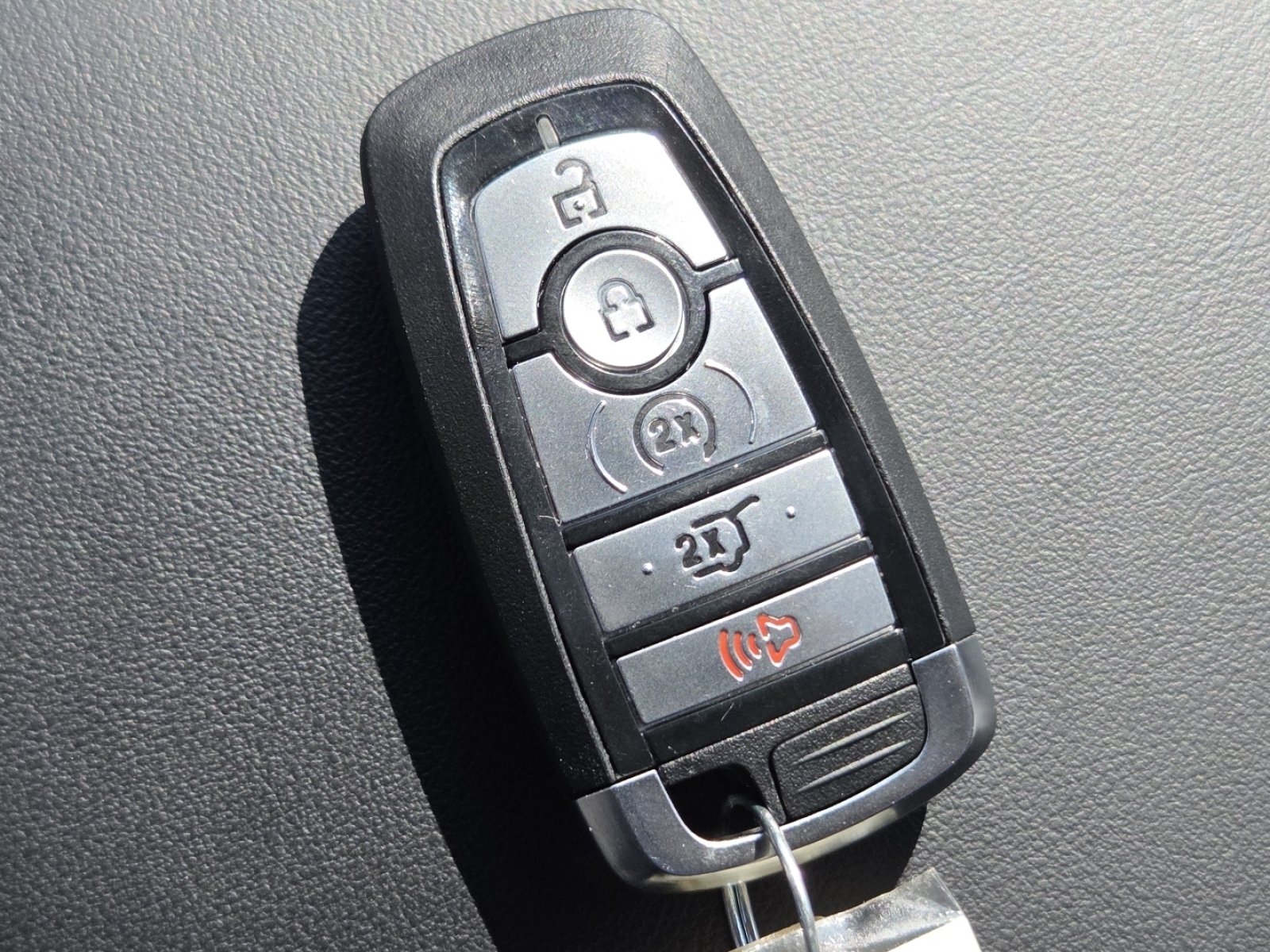 Used 2023 Ford Explorer ST w/ Equipment Group 401A AWD/4WD image 37