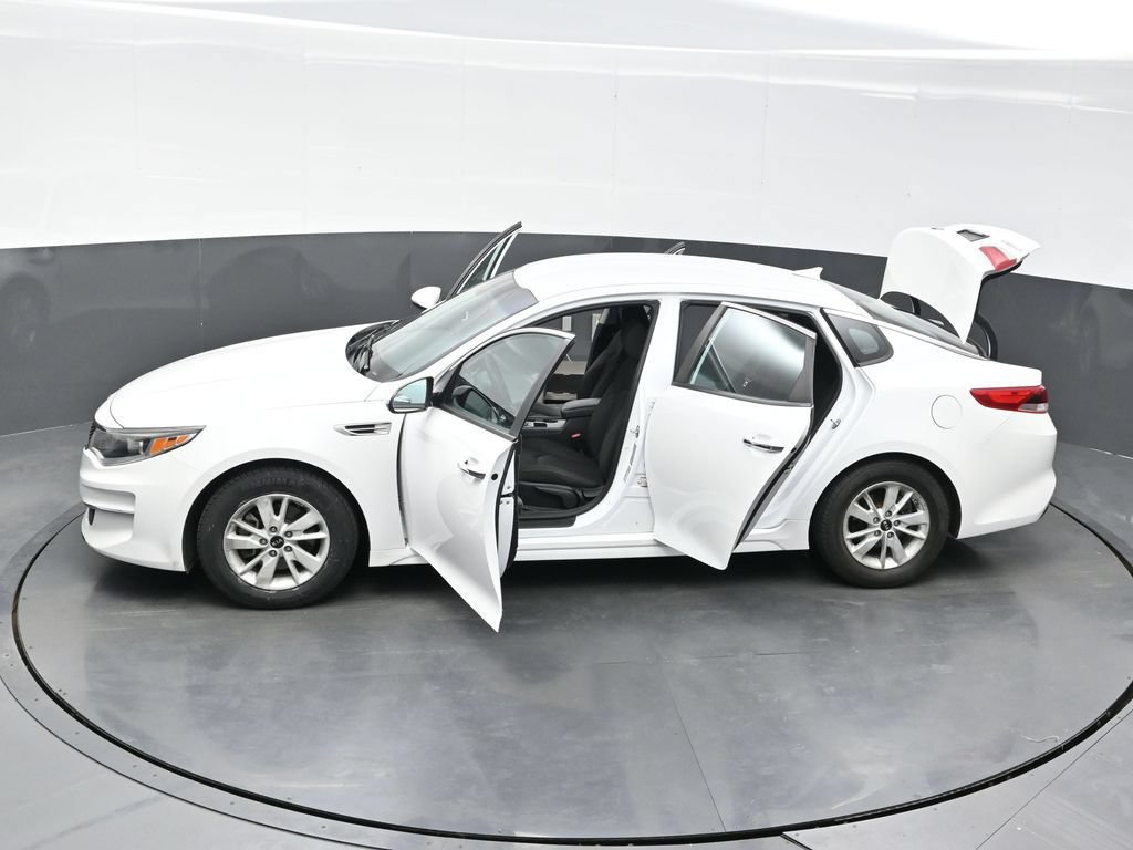 Used 2018 Kia Optima LX FWD image 48