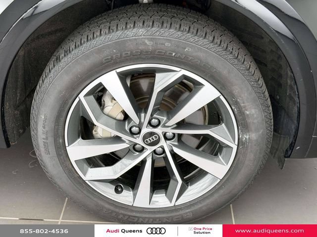 Certified 2023 Audi Q5 2.0T Premium w/ Convenience Package AWD/4WD image 6