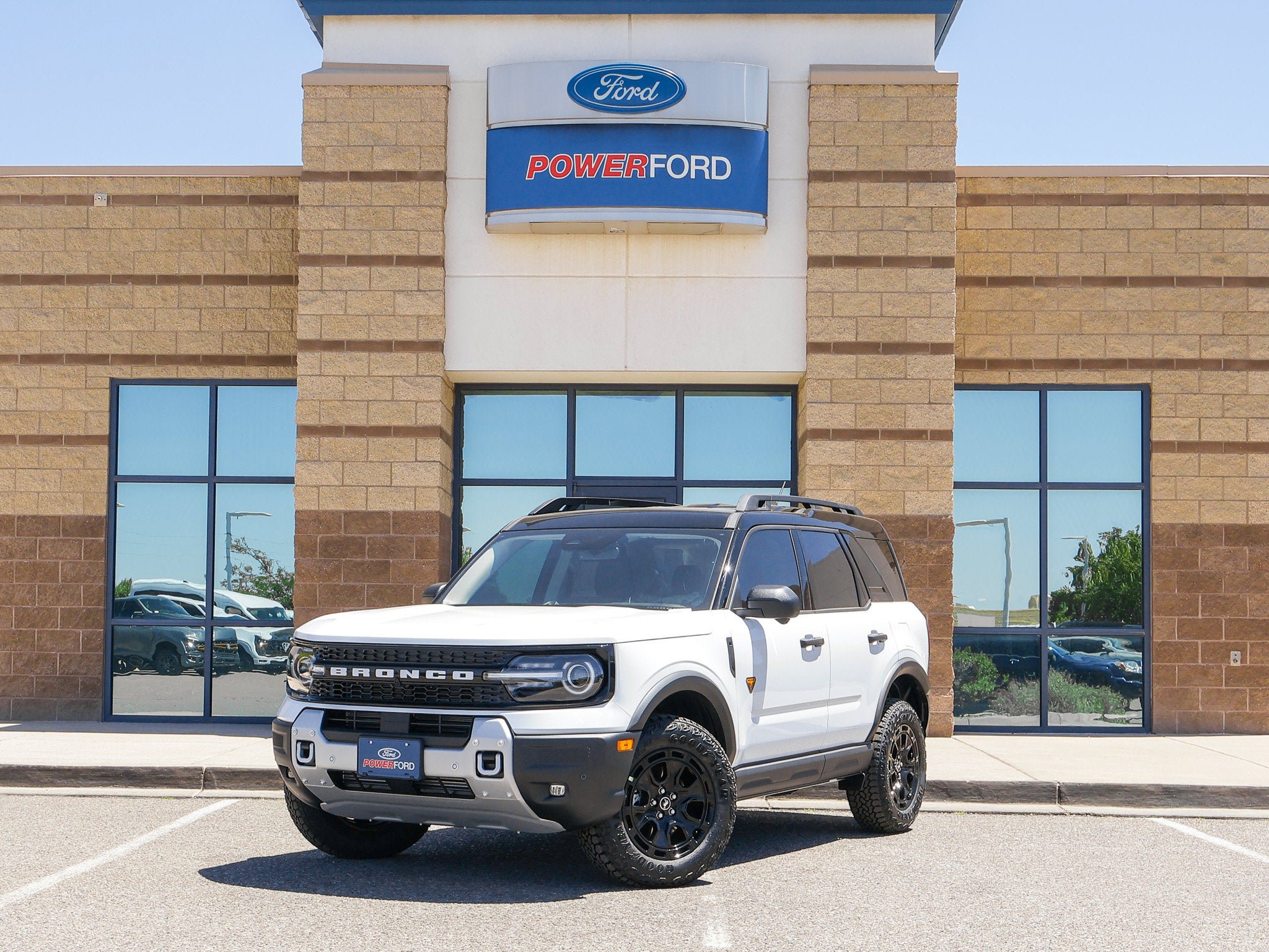 New 2026 Ford Bronco Sport Badlands w/ Sasquatch Badlands Package AWD/4WD image 2