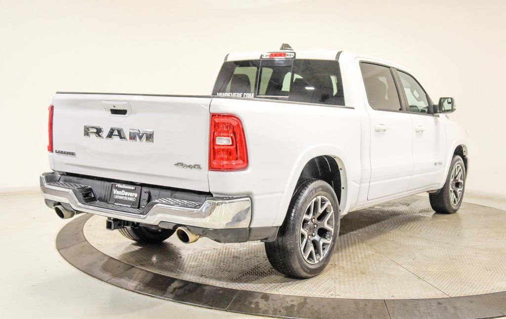 Used 2025 RAM 1500 Laramie image 12