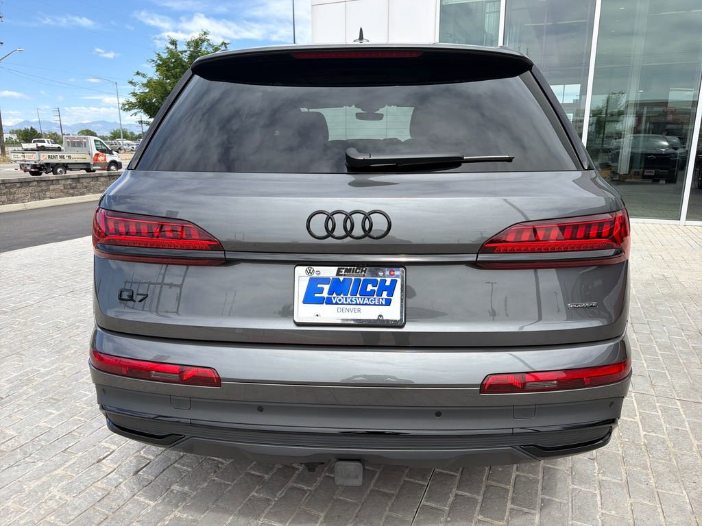 Used 2023 Audi Q7 3.0T Premium Plus w/ Premium Plus Package AWD/4WD image 4