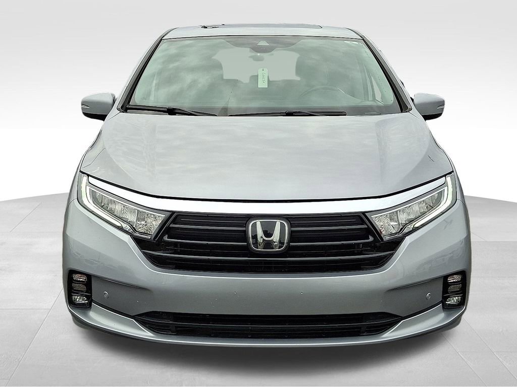 Used 2021 Honda Odyssey Elite image 2