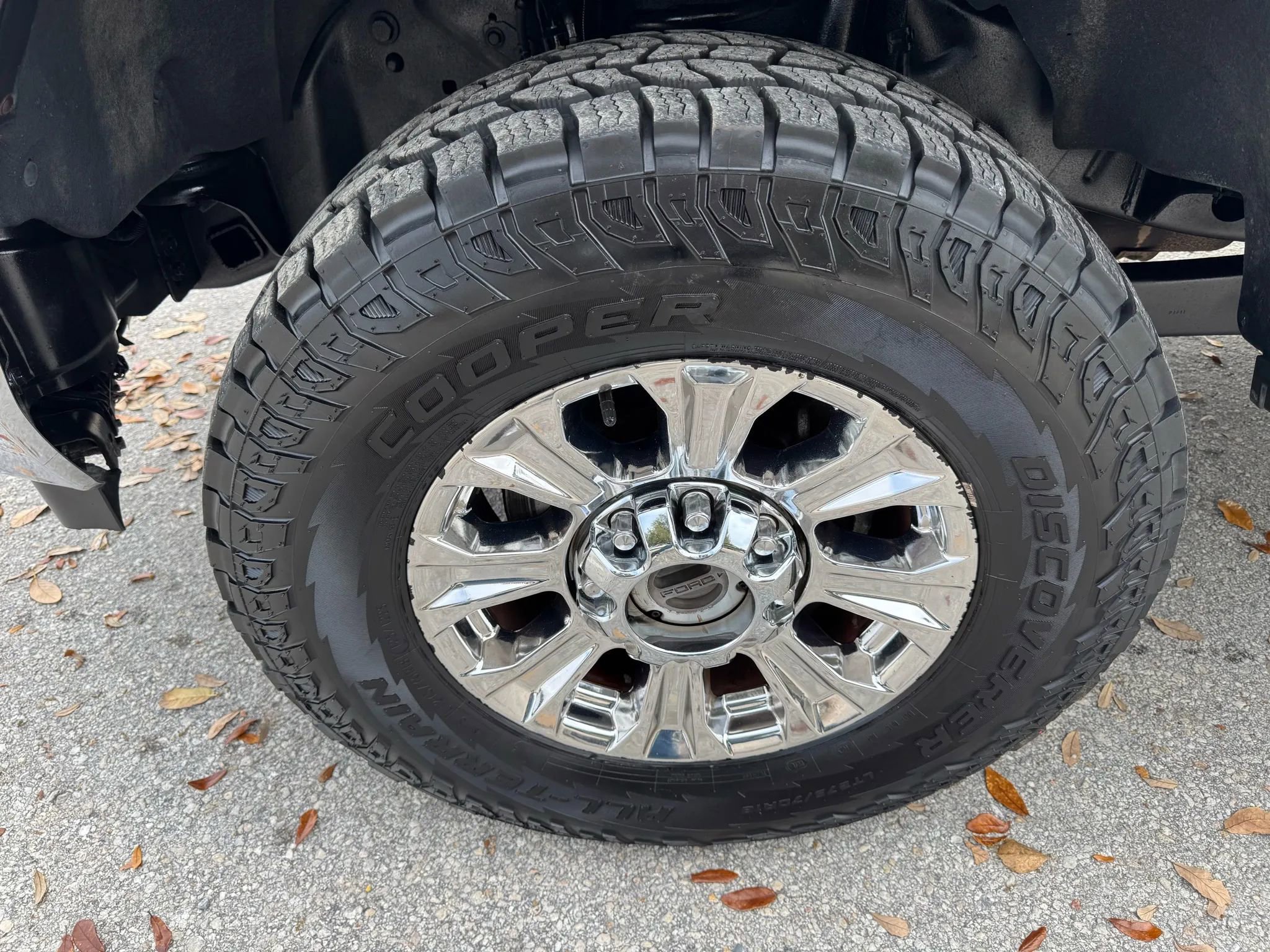 Used 2018 Ford F250 XLT w/ XLT Premium Package image 7