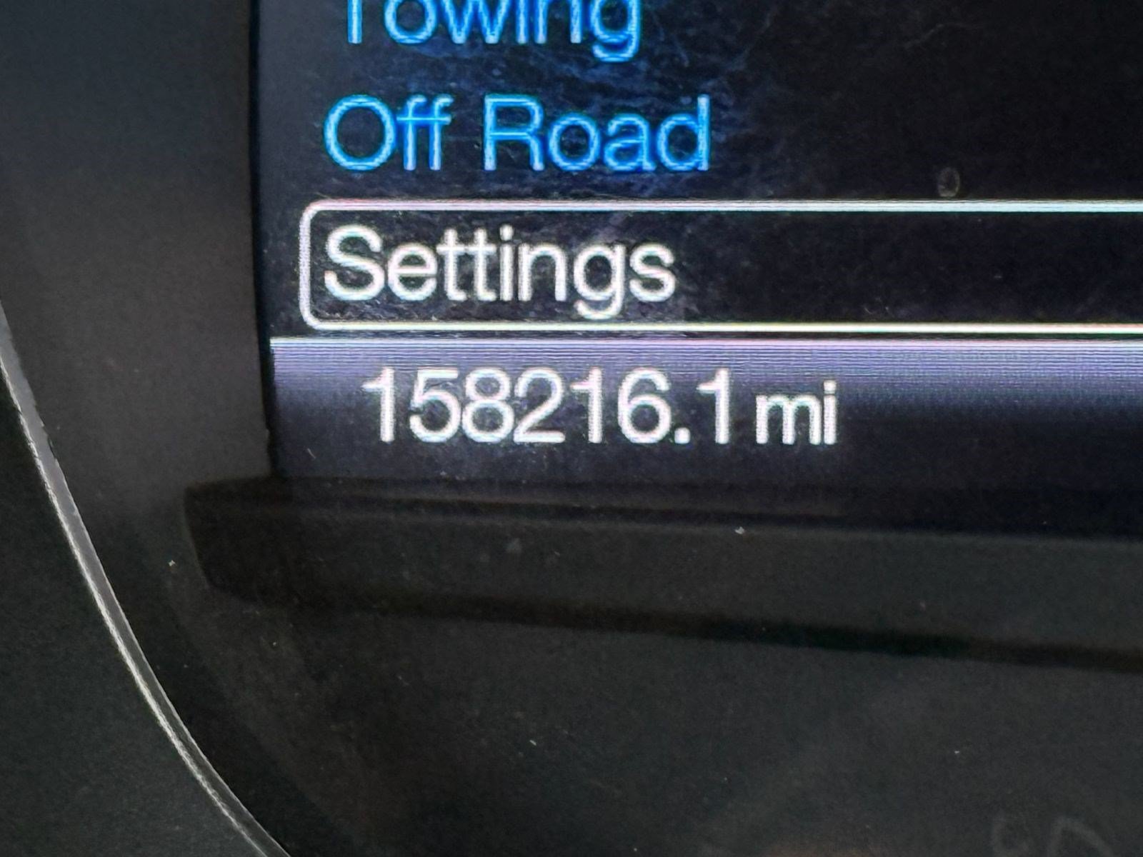 Used 2016 Ford Expedition XLT w/ Equipment Group 202A AWD/4WD image 28