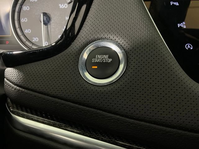 Used 2026 Cadillac XT5 Sportv w/ LPO, Floor Liner Package AWD/4WD image 21