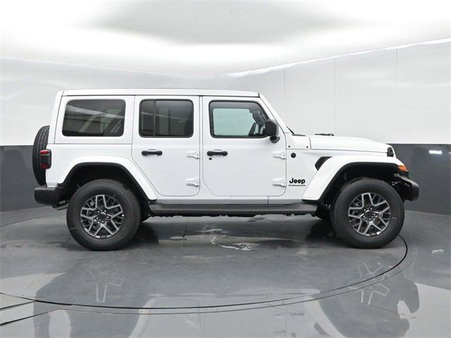 New 2026 Jeep Wrangler Sahara image 9