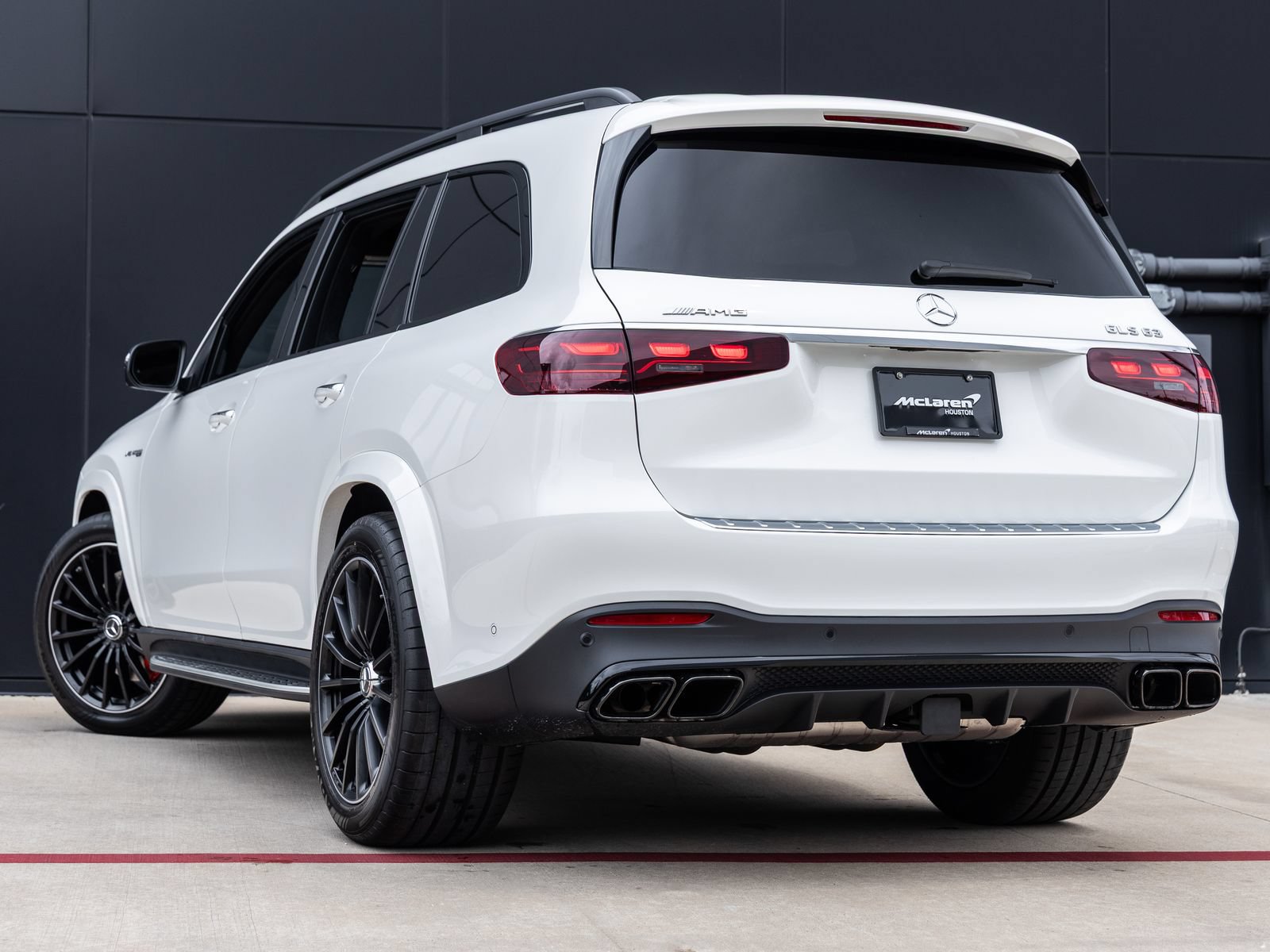 Used 2025 Mercedes-Benz GLS 63 AMG 4MATIC image 6