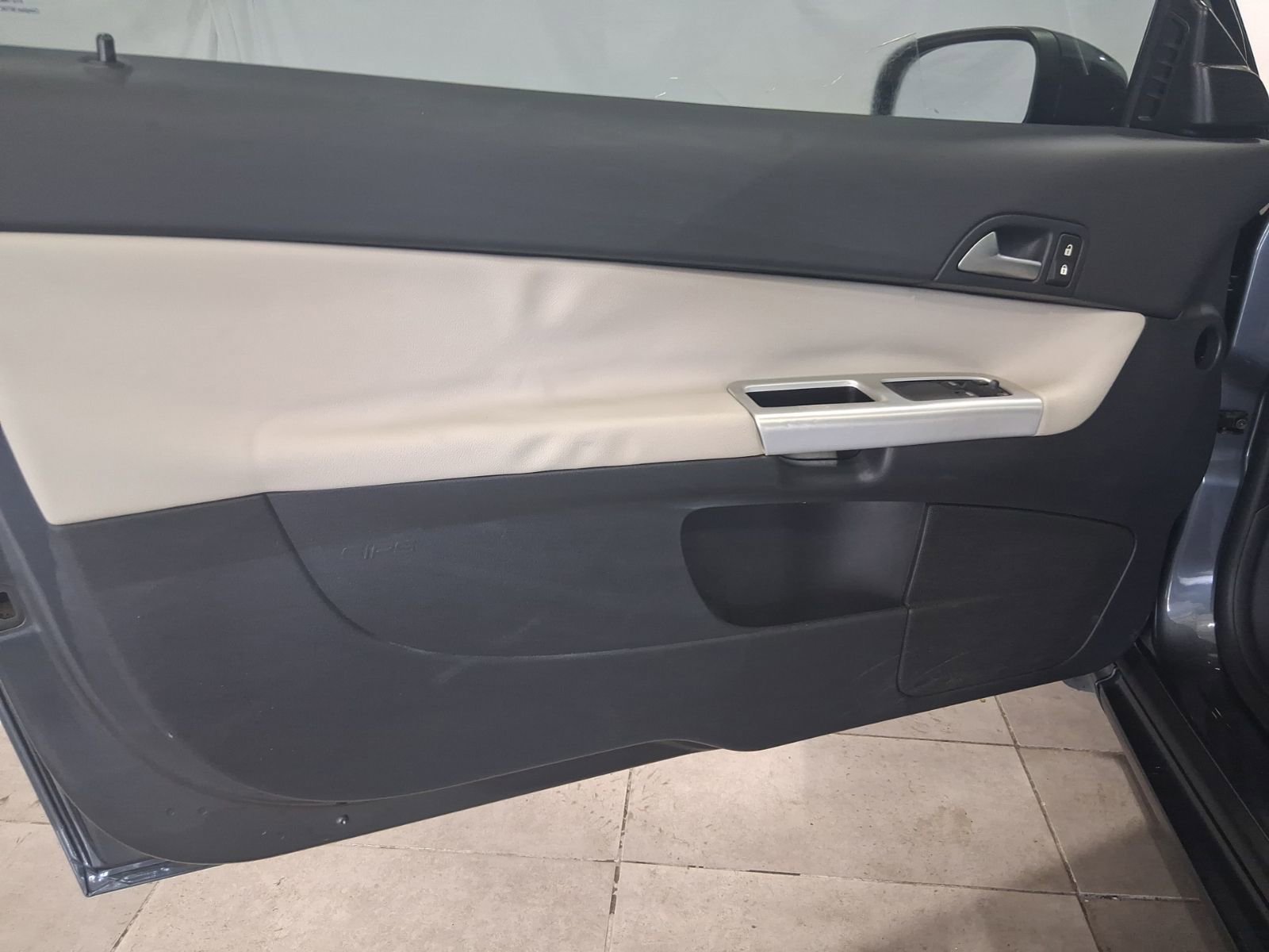 Used 2013 Volvo C30 T5 image 17