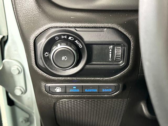 Used 2023 Jeep Wrangler Unlimited image 19