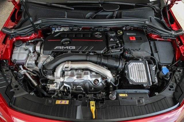 New 2025 Mercedes-Benz GLA 35 AMG 4MATIC image 26