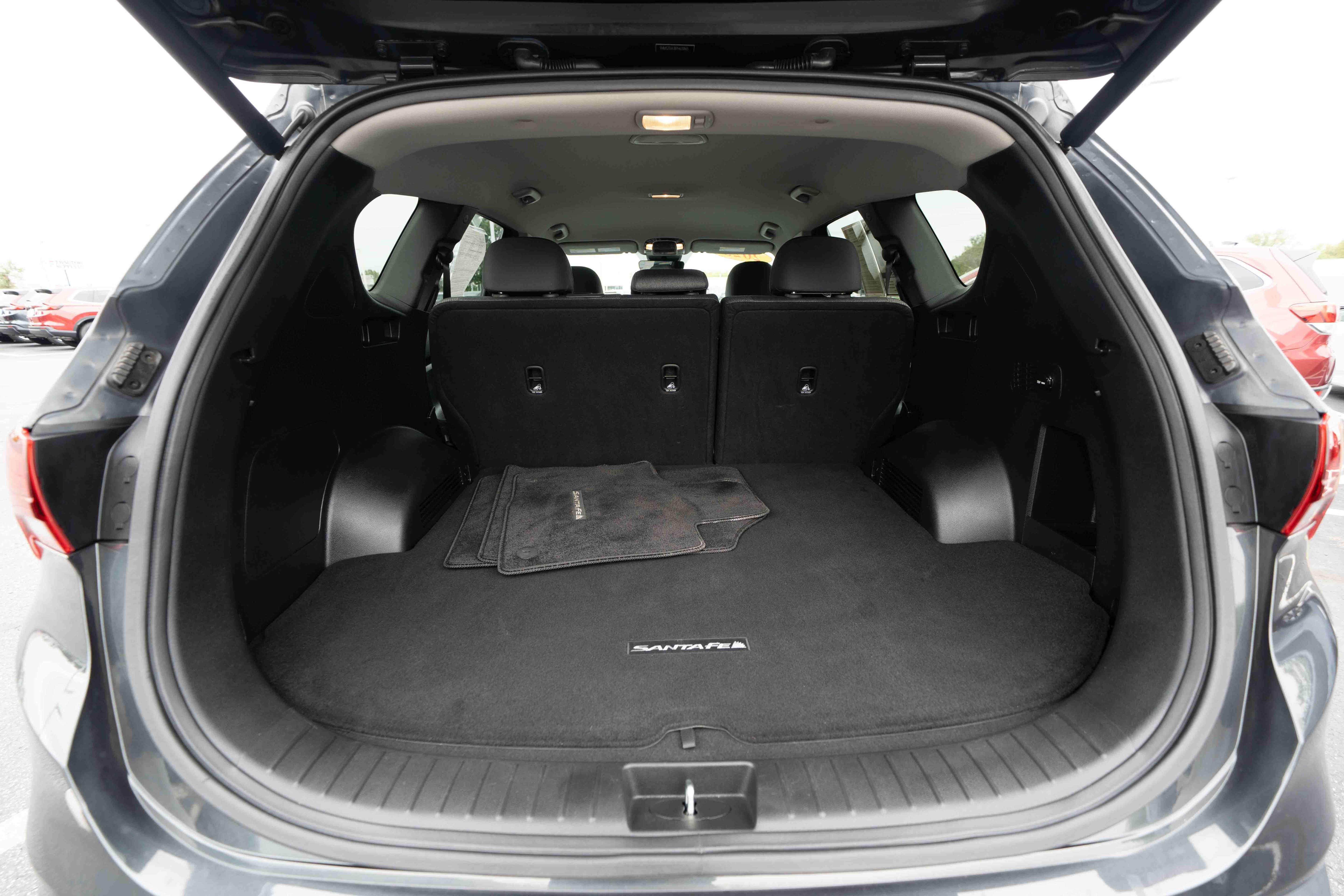 Used 2023 Hyundai Santa Fe SEL AWD/4WD image 28