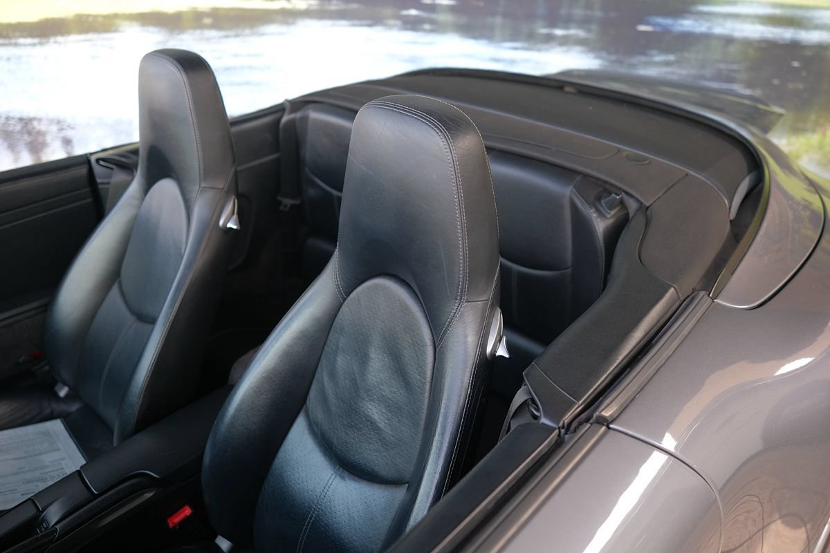 Used 2006 Porsche 911 Carrera 4S AWD/4WD image 35