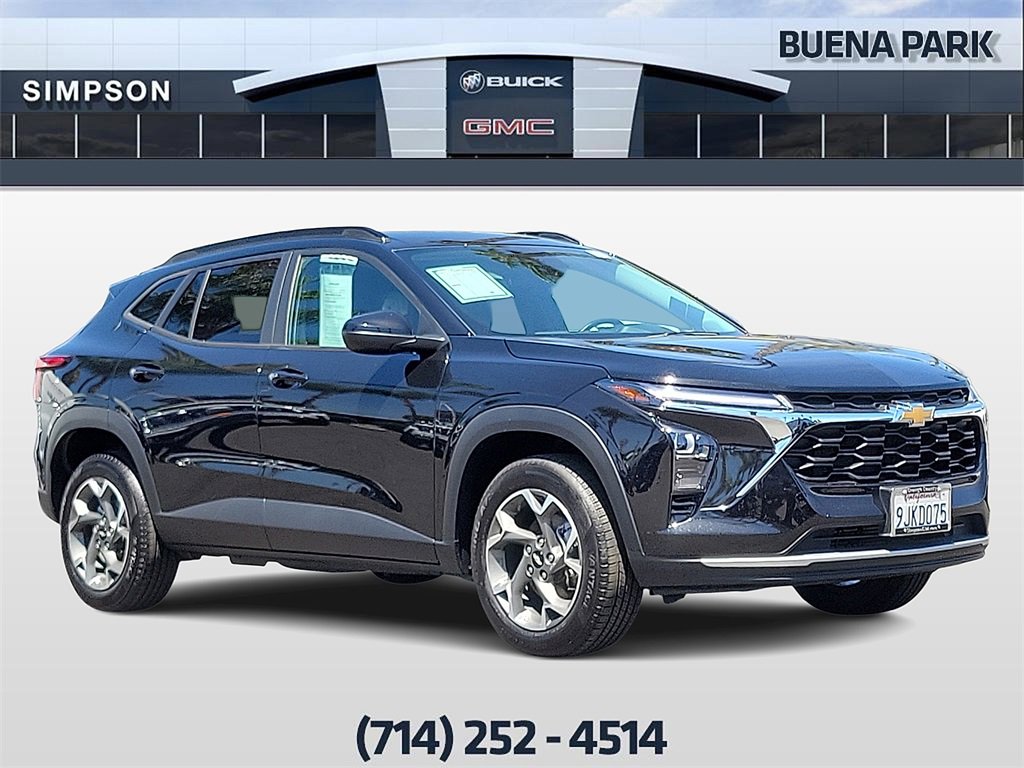 Used 2024 Chevrolet Trax LT w/ Driver Confidence Package