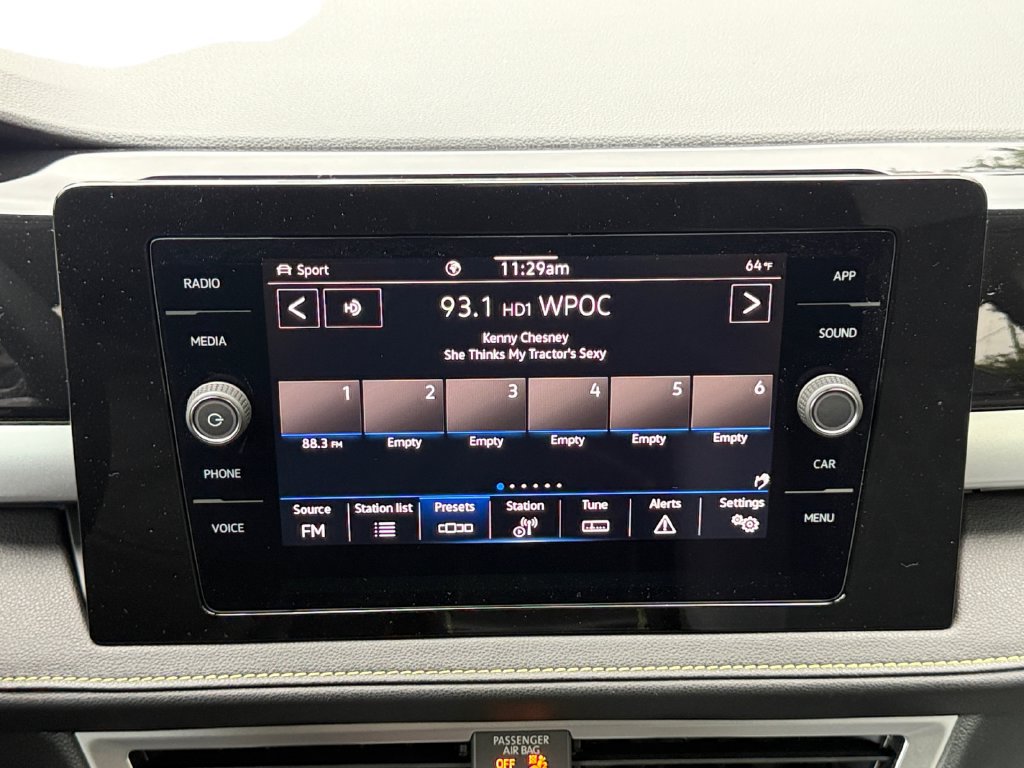 New 2027 Volkswagen Taos Sport AWD/4WD image 13
