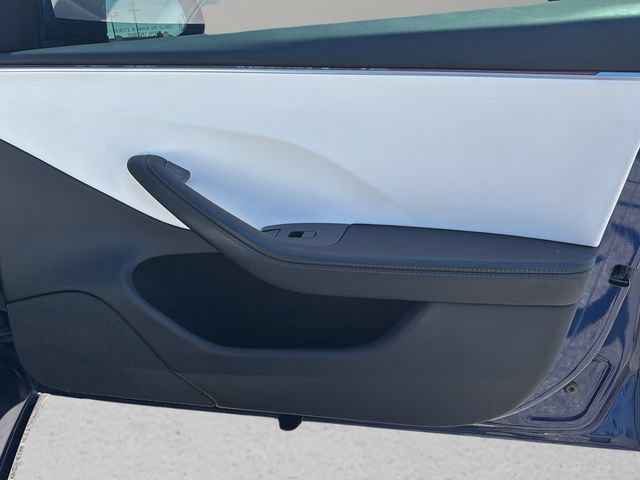 Used 2024 Tesla Model 3 Standard Range RWD image 9