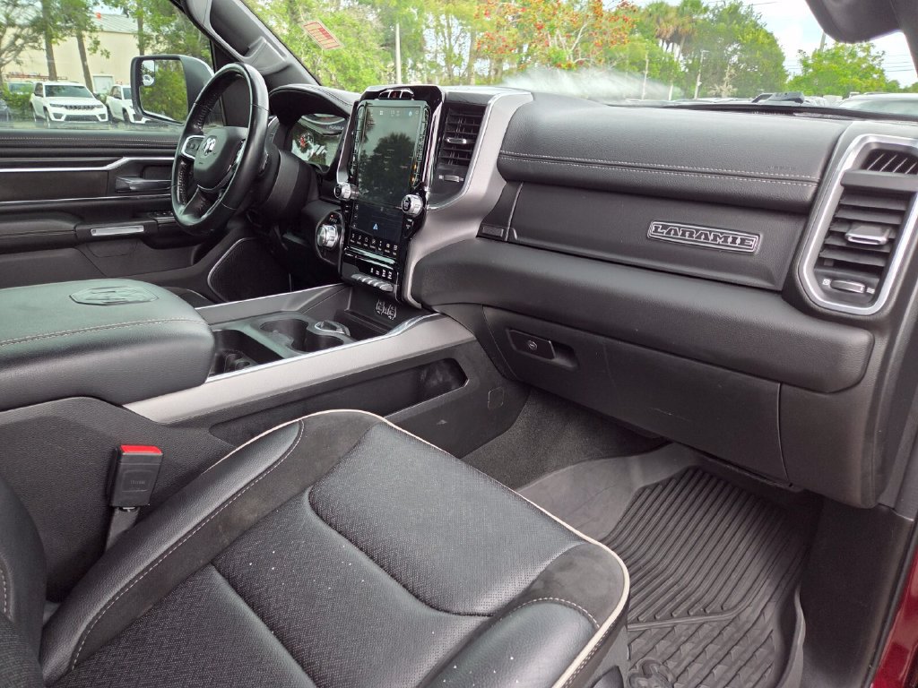 Used 2023 RAM 1500 Laramie AWD/4WD image 14