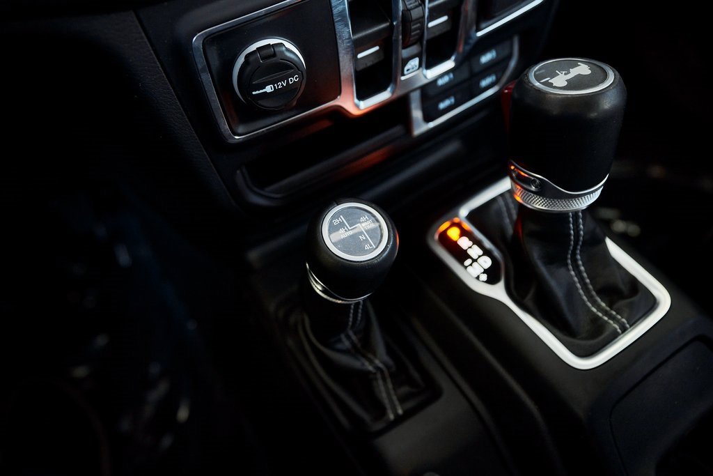 Used 2022 Jeep Wrangler Unlimited Sahara image 44