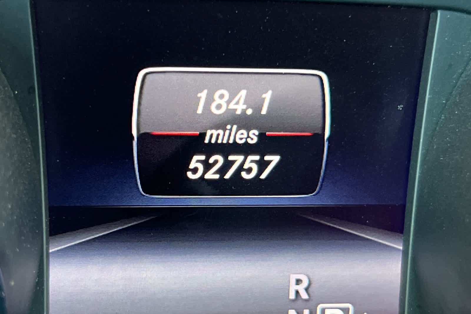 Used 2015 Mercedes-Benz GLA 250 4MATIC image 29