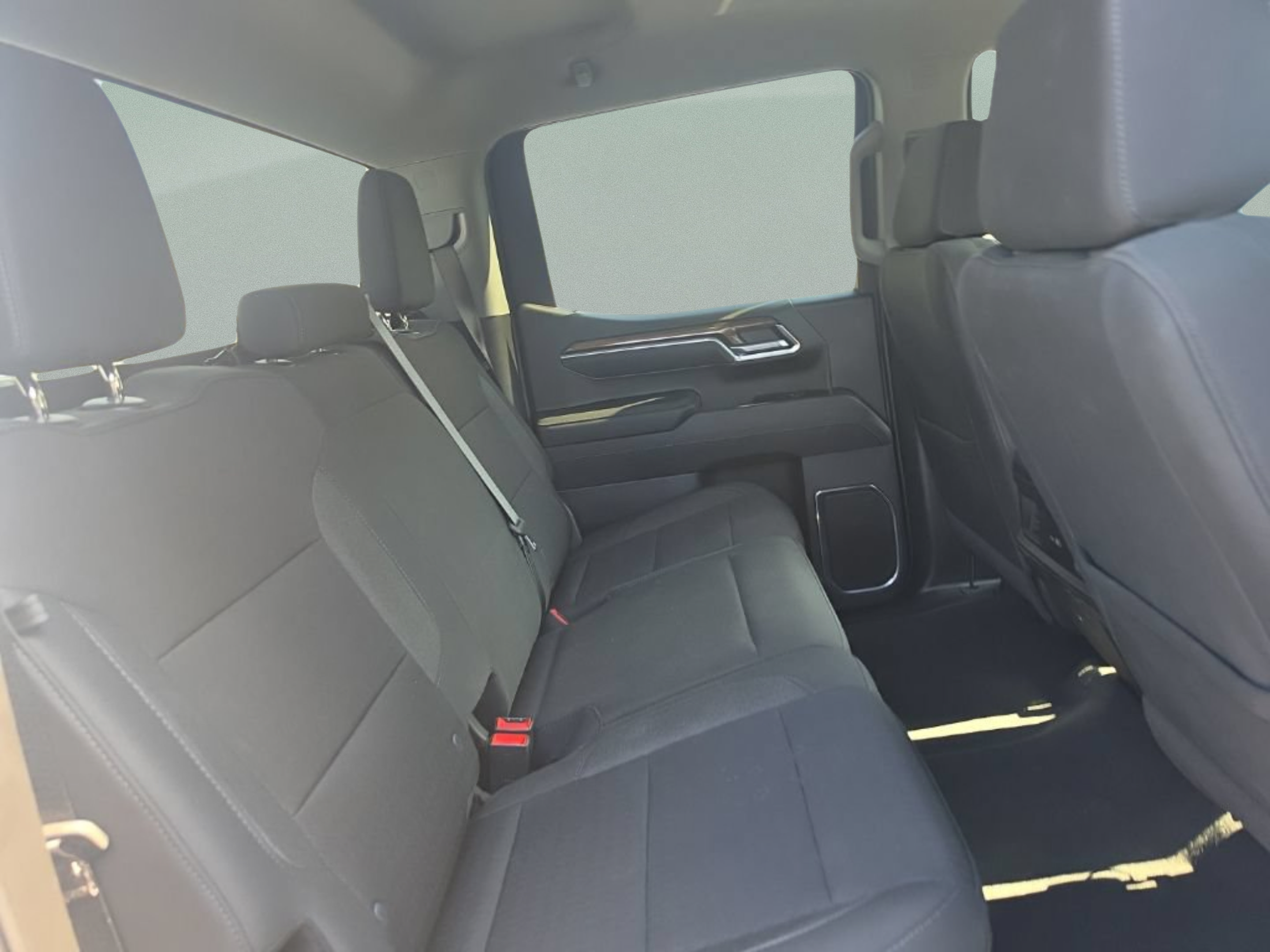 Used 2025 Chevrolet Silverado 1500 LT RWD image 26