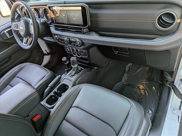 Used 2025 Jeep Wrangler Sahara w/ Safety Group image 21