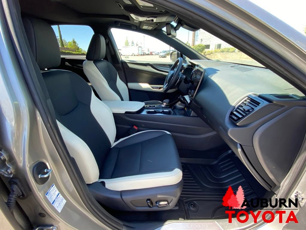 Used 2023 Lexus NX 350 AWD w/ Vision Package image 14