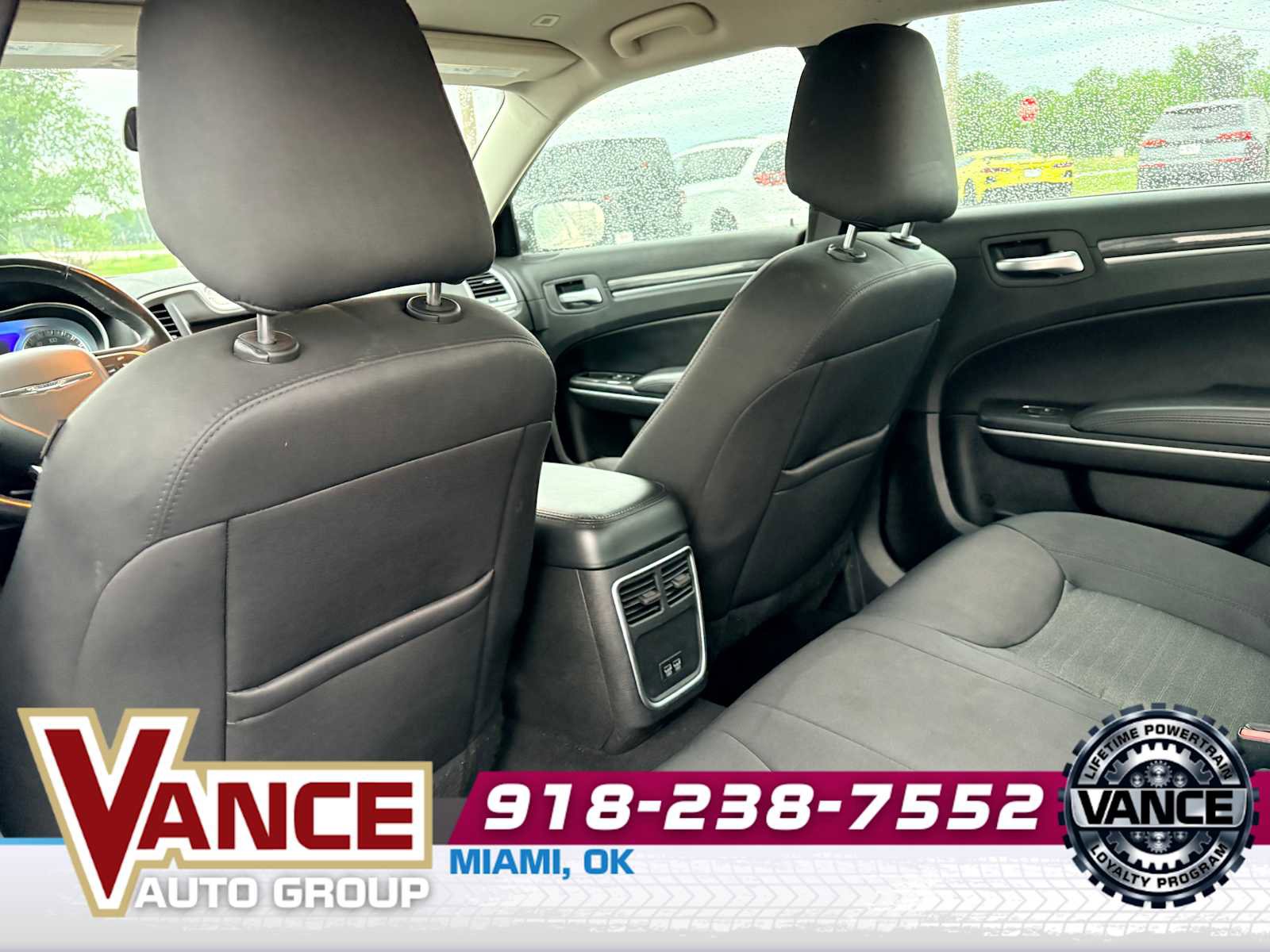 Used 2022 Chrysler 300 Touring w/ Sport Appearance Package RWD image 13